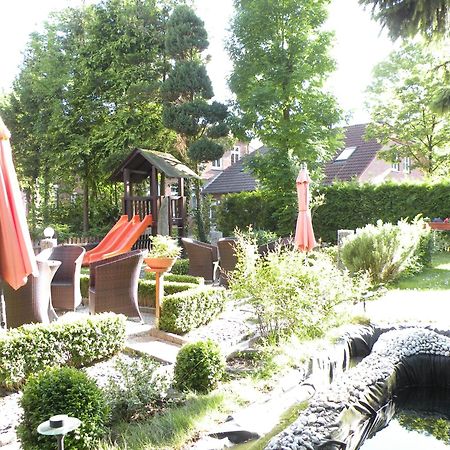 Hotel Garni Kroeger Wittmund Exterior foto