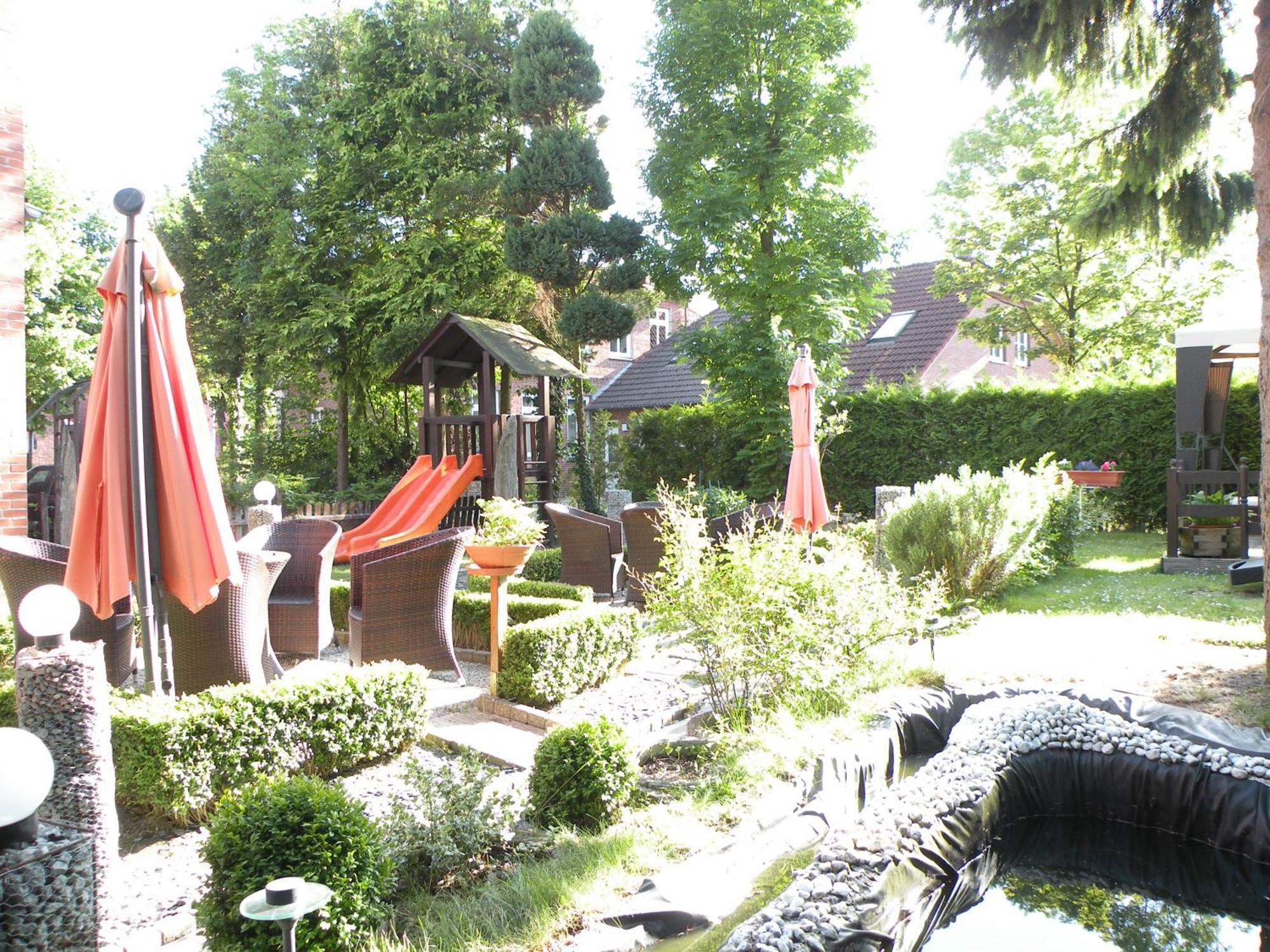 Hotel Garni Kroeger Wittmund Exterior foto